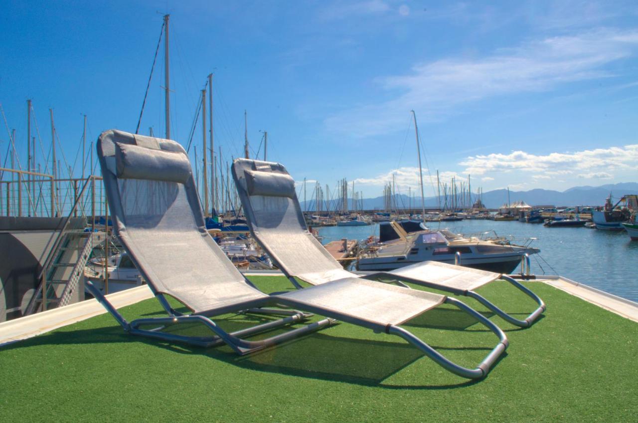 Houseboat Cagliari Ξενοδοχείο Εξωτερικό φωτογραφία