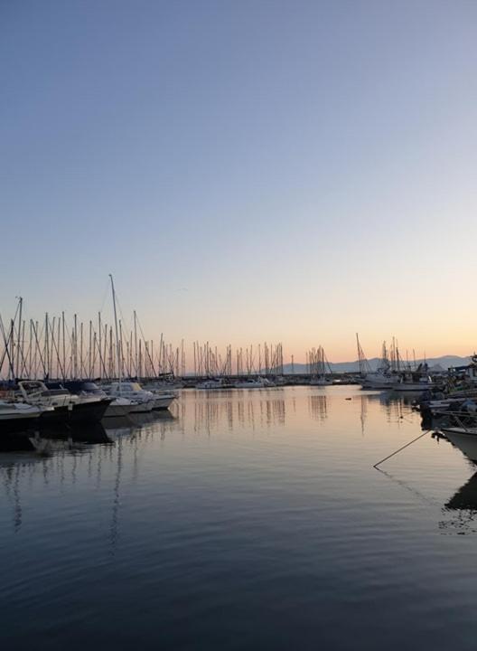 Houseboat Cagliari Ξενοδοχείο Εξωτερικό φωτογραφία